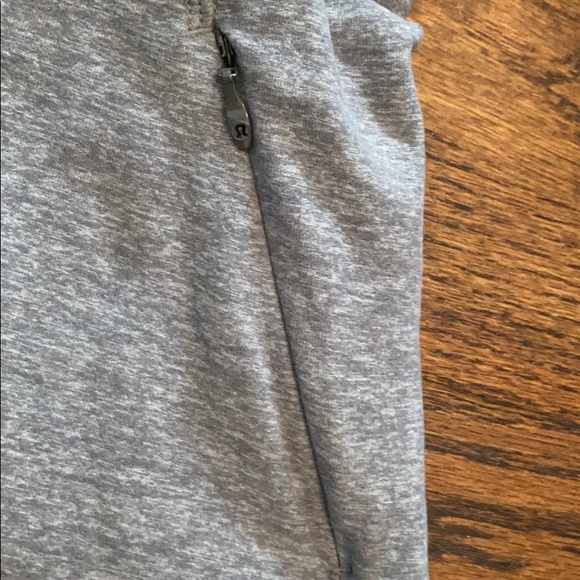 Lululemon pullover - Picture 3 of 7
